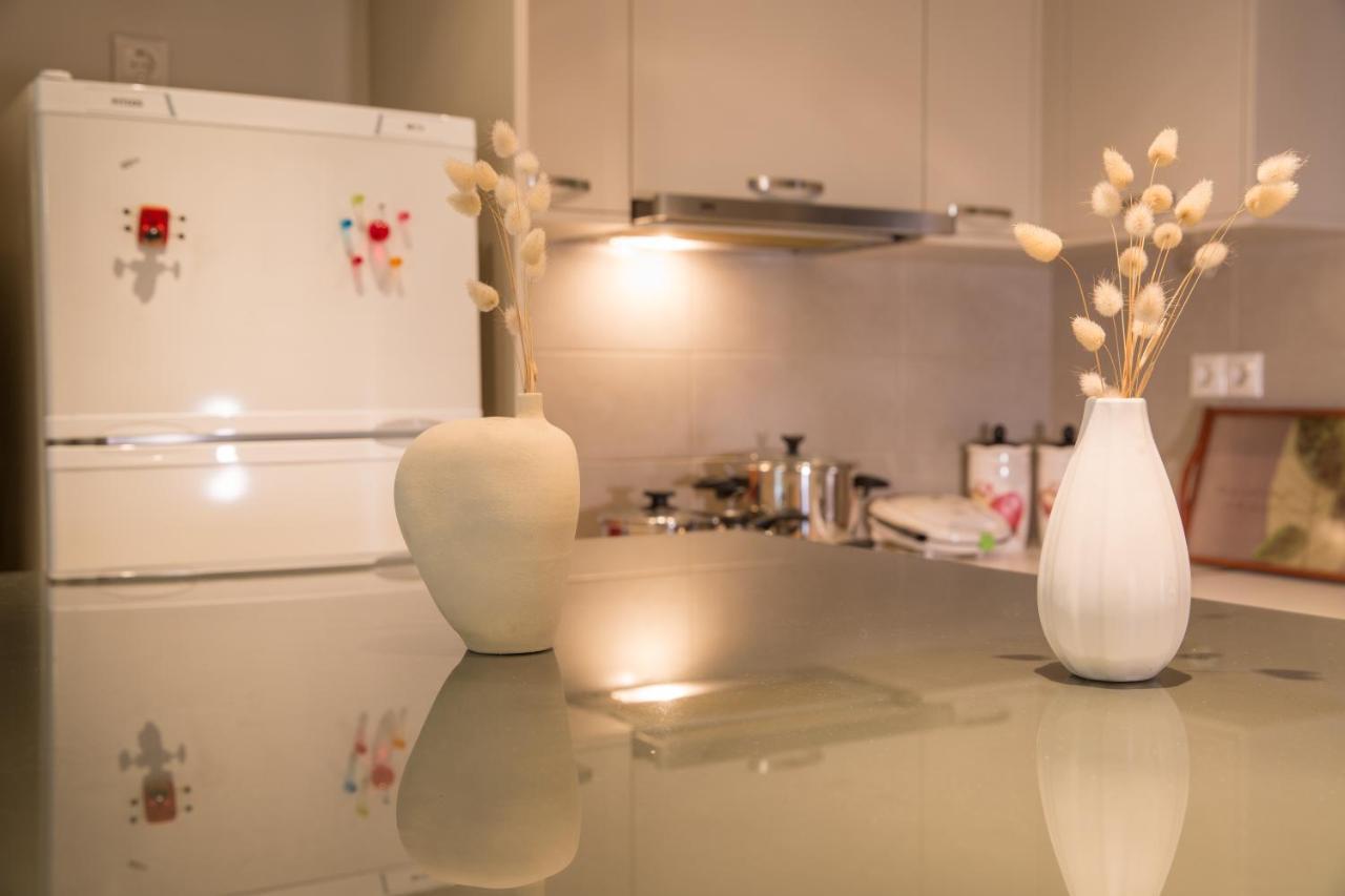 Lovely New Βuild Flat Near Metro - Free Parking Athen Exterior foto